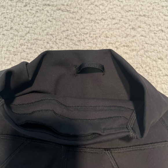 Lululemon Wunder Train High-Rise Short 8” Black Sz 0 Legging Comfort Athleisure - Picture 9 of 11